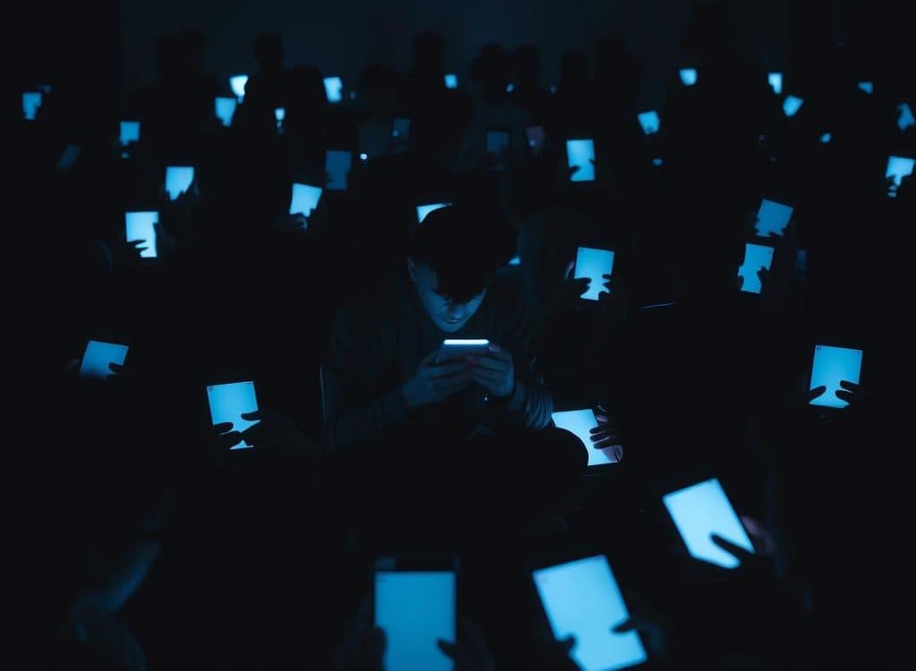 social media digital interactions loneliness